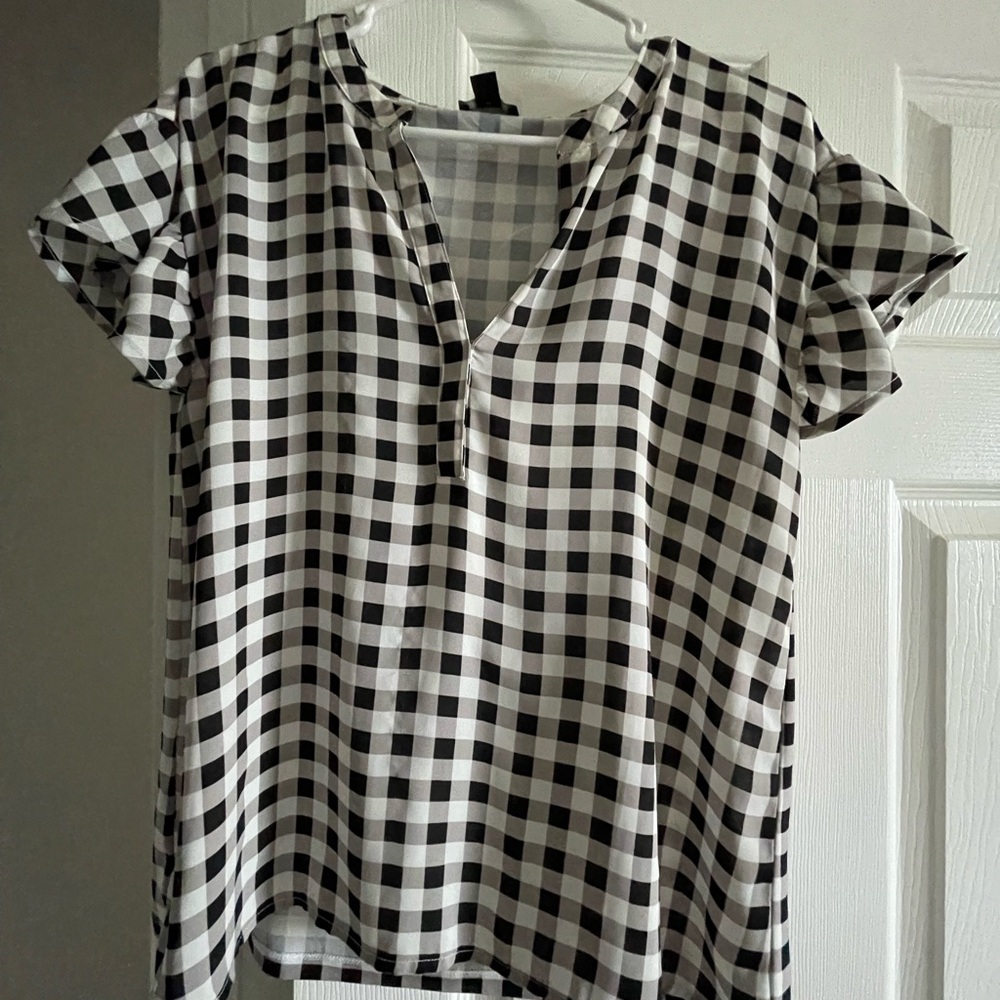 Ann Taylor Black and White Gingham Blouse